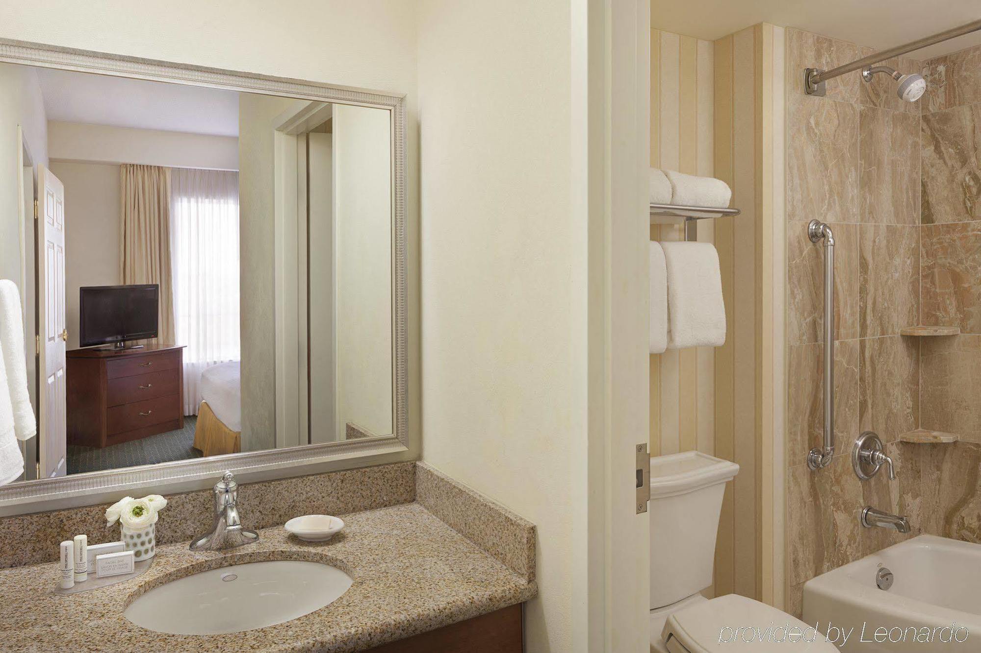 Residence Inn By Marriott Toronto Airport Eksteriør bilde